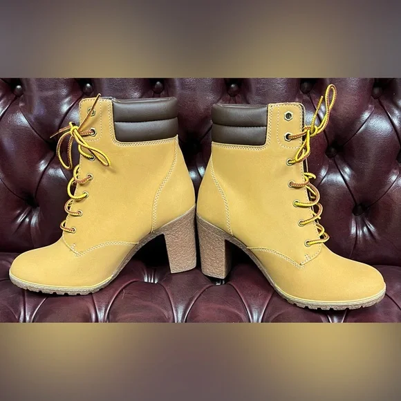 Timberland Women's Tillston Heeled Boots - Picture 6 of 13